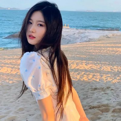 海外特派员封面