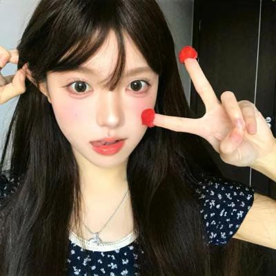 照片中的谋杀案封面