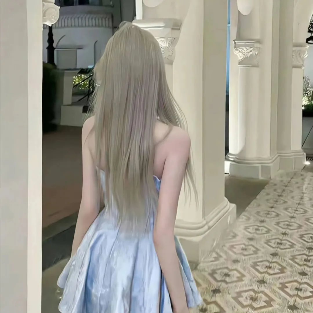 绝等性感封面